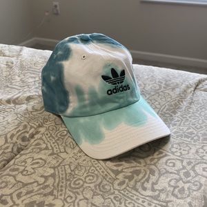 Womens adidas hat like new